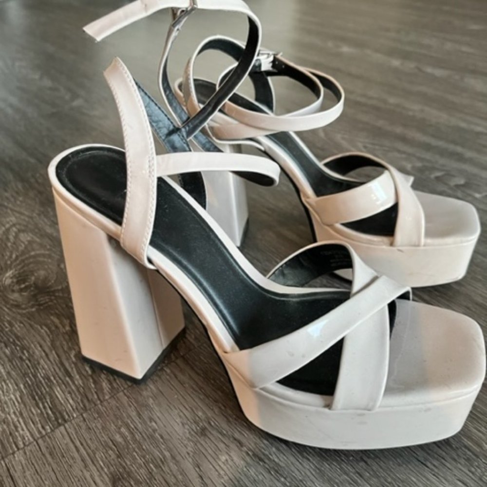 ZARA BEIGE PATENT FAUX LEATHER PLATFORM HEEL WITH WRAP AROUND ANKLE STRAP S6.5
